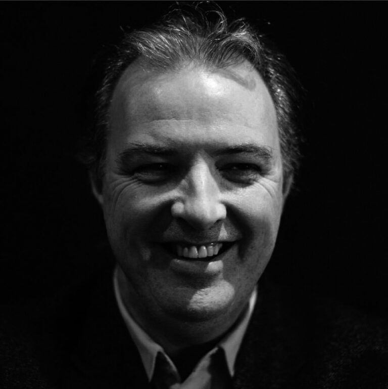 David Pyper Elmton | ScreenPop